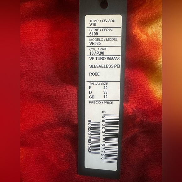 Isabel de Pedro Red Tie Dye Knee Length Bodycon Dress; Fits like S - Picture 7 of 9